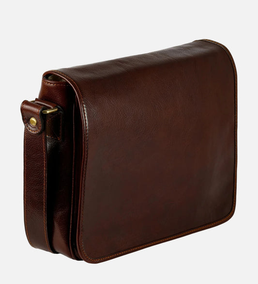Leather Messenger Bag – The Stranger